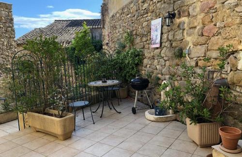 Saint-Sauveur-de-Cruzieres House | LA BOULANGERIE