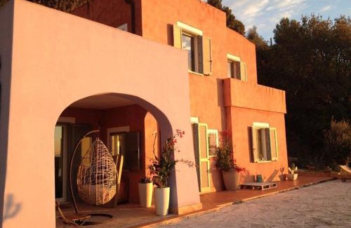 Finale Ligure Villa | La BouganVilla Charme & Relax vista mare