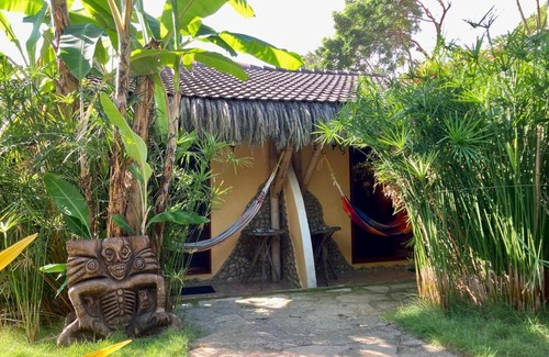 Ayampe Bed & Breakfast | La Buena Vida Hotel
