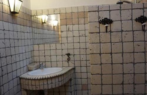 Simiane-la-Rotonde House | La Buisse