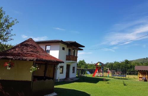 Polovragi House | La Bunicu