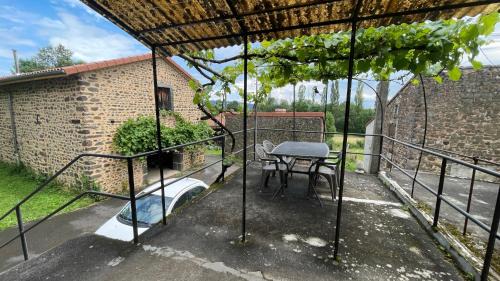 Saint-Jean-Saint-Gervais House | La Buse