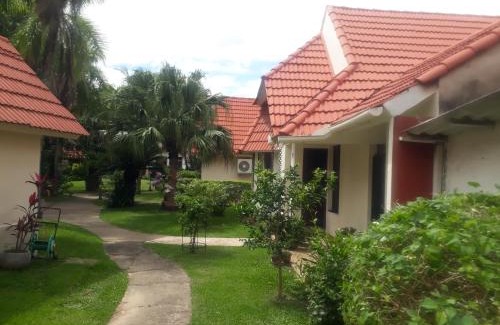 Tropical Lowlands Apartment | la cabaña