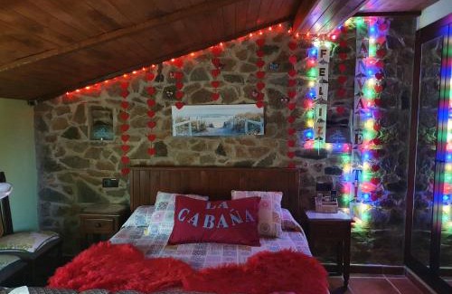 La Acena de la Borrega Hotel | La Cabaña Romantica de Llano