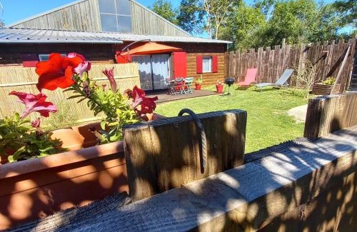 Le Massegros House | La cabane au fond du jardin