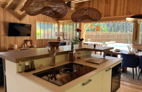Saint-Julien-en-Born House | La Cabane "noa"