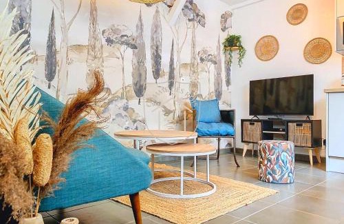 Dourdan Apartment | La Cachette des Rois