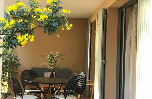 Saumane-de-Vaucluse Apartment | La Calade, in the heart of Provence Country Club