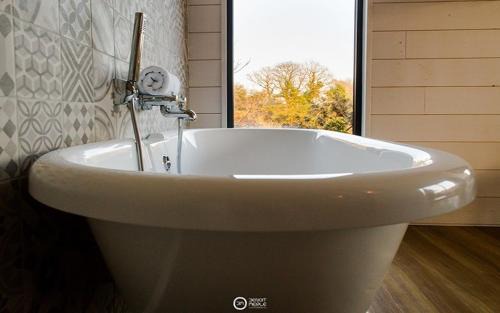 Pont-Aven Cabin | La Carriair