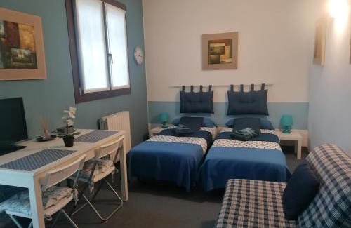 Rozzano House | La Casa Blu- Forum di Assago, Ospedale Humanitas, Milanofiori, IEO
