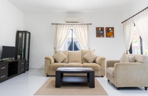 Balikpapan Villa | LA CASA BORNEO