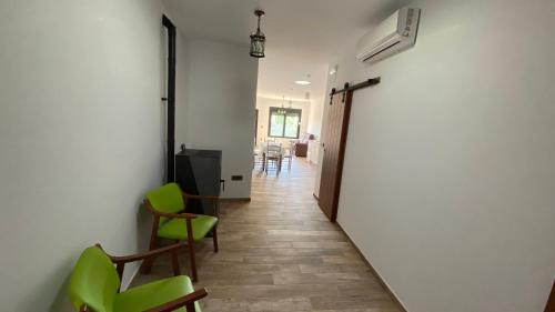 Puerto de Santa Cruz House | La Casa de Abajo
