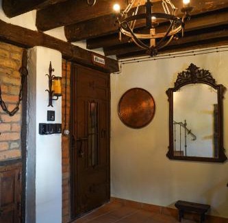 Arenas de San Pedro Apartment | La casa de la abuela Amalia