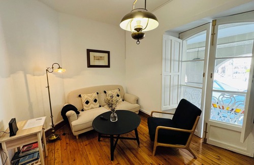 La Coruna Apartment | La Casa de Maria Pita Estrena Piso Recién Reformado en Plaza de María Pita! 🌟