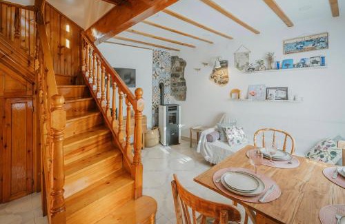 Llanaves de la Reina House | La Casa De Sara