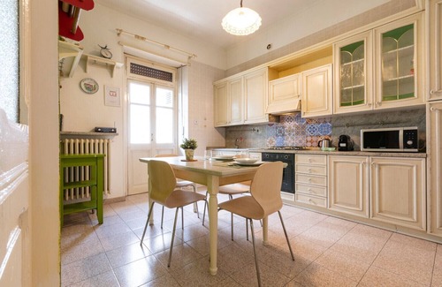 Cenisia Apartment | La Casa dei Colori by Wonderful Italy