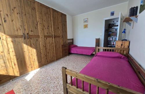 Caselle Torinese Apartment | La casa dei libri