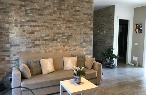 Reggio nell'Emilia Apartment | La Casa Dei Sogni