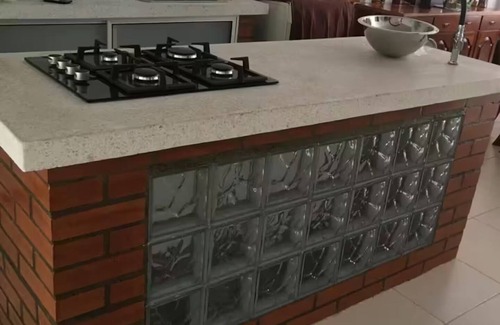 Armero Apartment | La casa del árbol