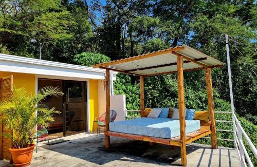 Playa Naranjo Bed & Breakfast | La Casa del Conde