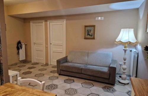 Mercato San Severino Apartment | La Casa del Poeta