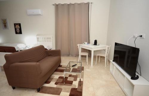 Borgo Vecchio Bed & Breakfast | La Casa del Moro - Al Politeama