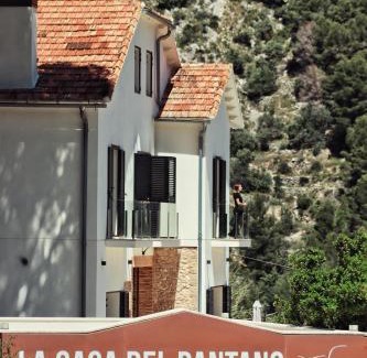 La Vall de Laguar Bed & Breakfast | LA CASA DEL PANTANO