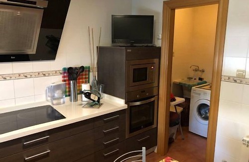 Barrio de la Vega Cottage | La Casa del Pianista for 9 people