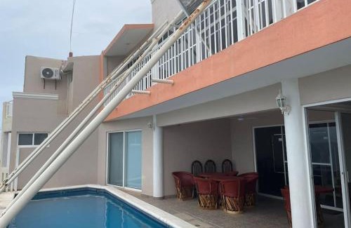 Las Calabazas House | La Casa del Risco