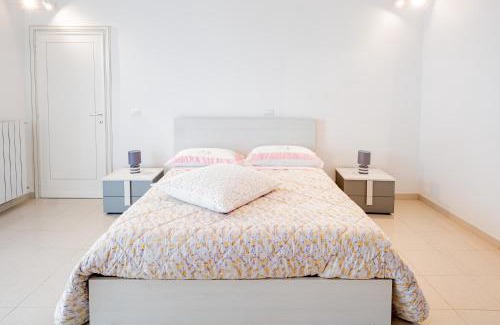 Mozzagrogna Apartment | La Casa delle Orchidee