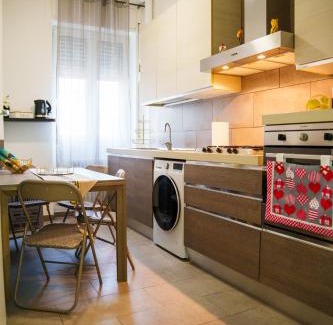 Rozzano House | La Casa di Gabri Humanitas ForumAssago Milano centro