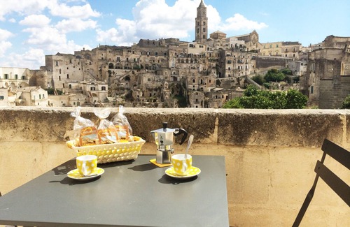 Sasso Barisano House | La Casa Di Gio - Rione San Biagio 43, Matera