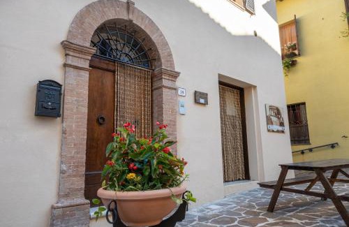 Serravalle di Chienti House | La Casa di Ieri