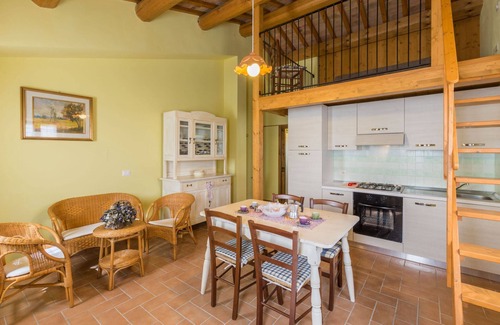 Orciano di Pesaro Apartment | La Casa in Campagna, 4 apartments with pool in Orciano, 20 minutes from the sea - apt. Il Magazzino