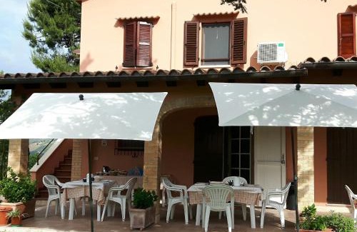 Cossignano Bed & Breakfast | La Casa in Campagna