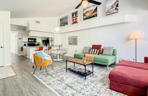 Kissimmee House | La Casa Mediterranean! 3 Bedroom Condo Near Disney!