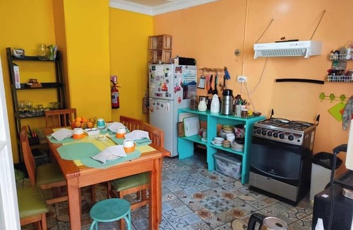 Valparaiso Hostel | La Casa Piola