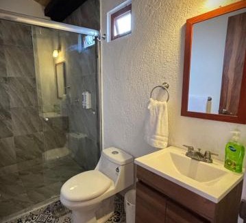 Tequisquiapan Hotel | LA CASA ROJA