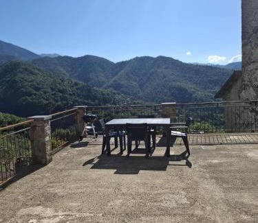 Licciana Nardi House | La casa sotto al volto