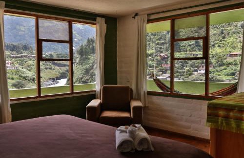 Banos de Agua Santa Hostel | La Casa Verde Eco Guest House