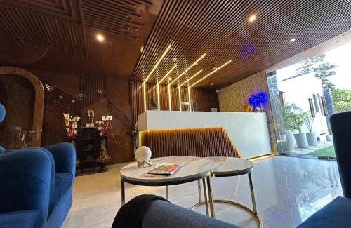Zirakpur Hotel | La Casca Experience