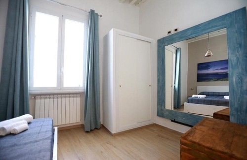 Montegrappa Apartment | La Casetta delle Scienze Suite