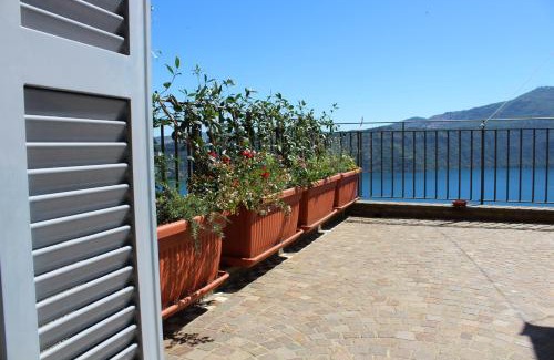 Castel Gandolfo Apartment | La Casetta Superior