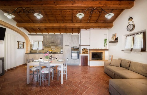 Sinalunga Villa | La Casina, private villa with A/C in Val di Chiana