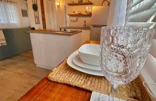 Montones Ski Chalet | La Casita Blanca Chalet Incredible View & Romantic
