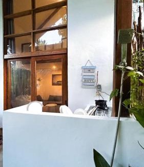Catangnan House | La Casita Catangnan