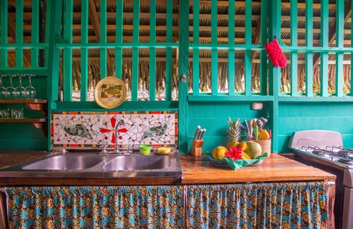 Cocles House | La Casita Idyllic Garden Getaway