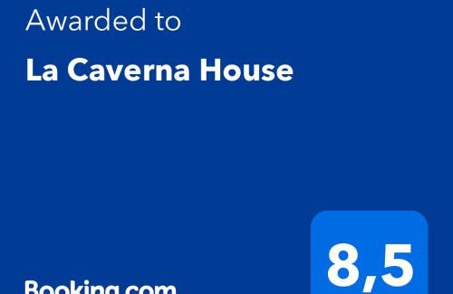 Chemin Grenier House | La Caverna House