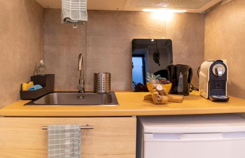 Feronstree et Hors-Chateau Apartment | La Chambre Suspendue by Maison Brasseurs d'Etoiles