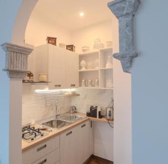 Castelmola Apartment | La Chicca Sicily Holiday House